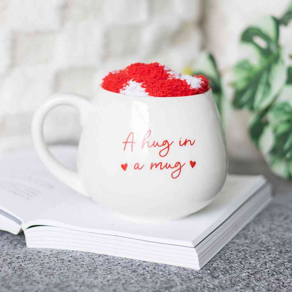 Something Different - Hug in a Mug Heart Tasse et Chaussettes Ensemble - Rouge